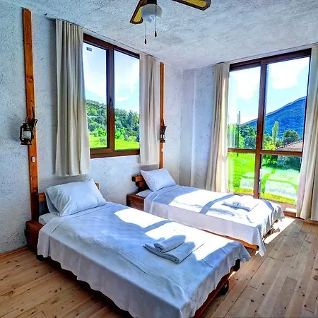 ベッド・アンド・ブレックファスト Mozaik *