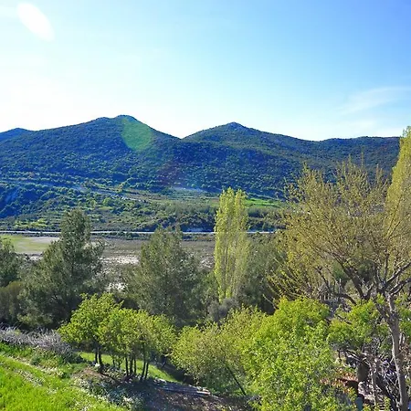 Bed & Breakfast Mozaik Saribelen